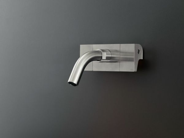Cea-Design-Neutra-NEU16-PWFN-dual-lever-wall-mounted-mixer-with-spout 