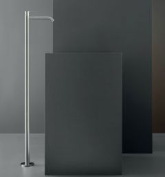 Cea Design Innovo INV08+INC01 Freestanding Single Lever Basin Faucet